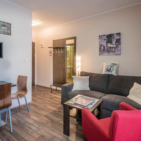 Apartman Mirka - Hotel Luka Бешенёва Экстерьер фото